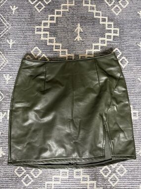Rewash Hunter Olive Green Vegan Leather Skirt Mini Slit